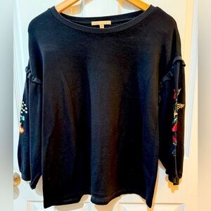 Gibson Latimer Black Boxy Sweater Ruffle and embroidery on sleeve😍